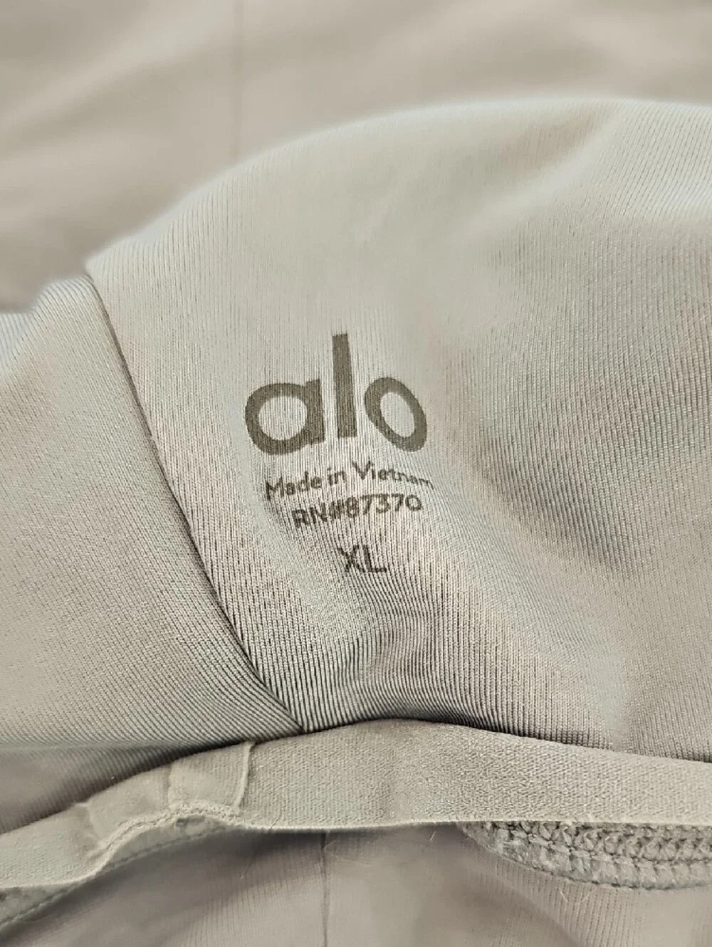 ALO Yoga alo yoga